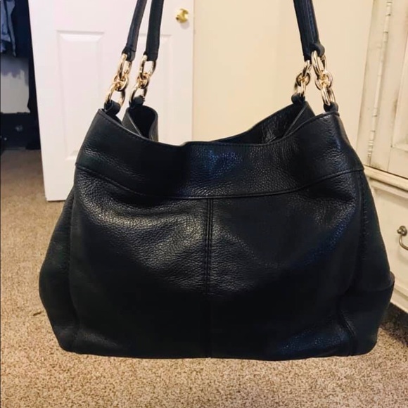 Coach hand bag - Picture 2 of 8